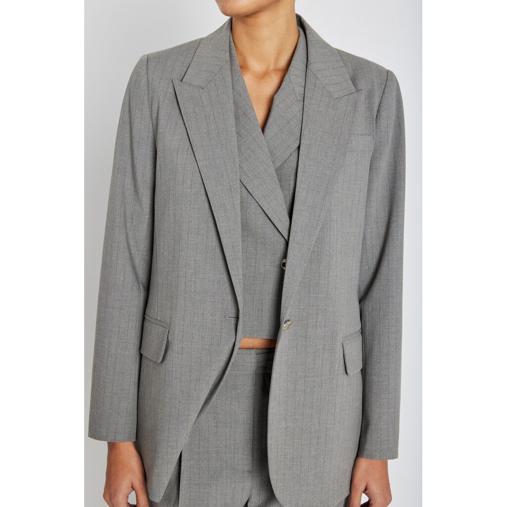 LataniaBBFrida blazer