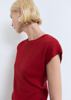 Short-sleeved fine-knit sweater