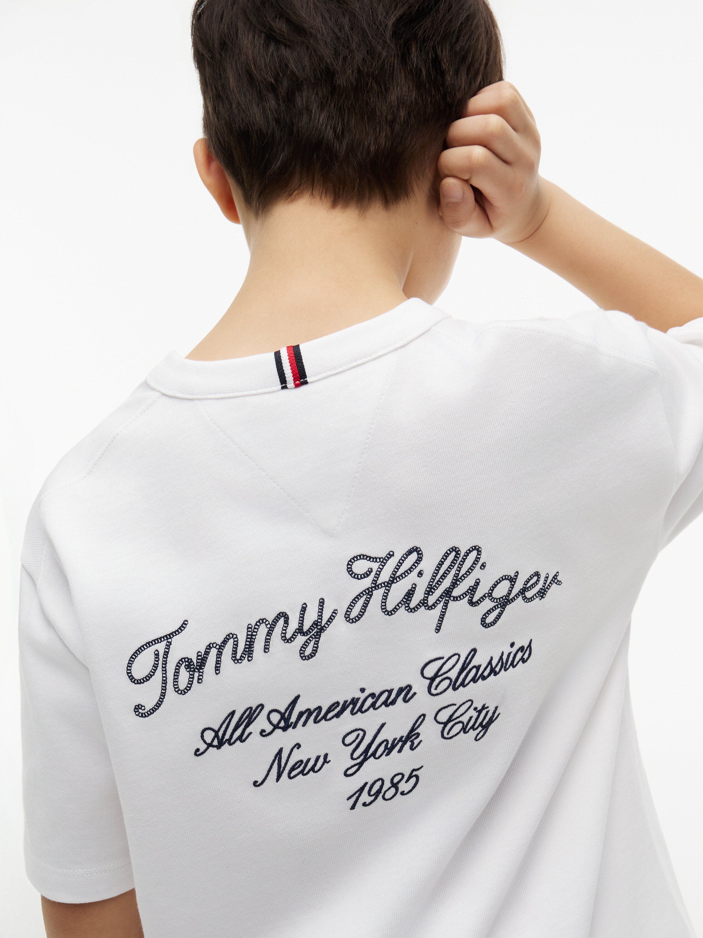 SCRIPT GRAPHIC T-SHIRT SS