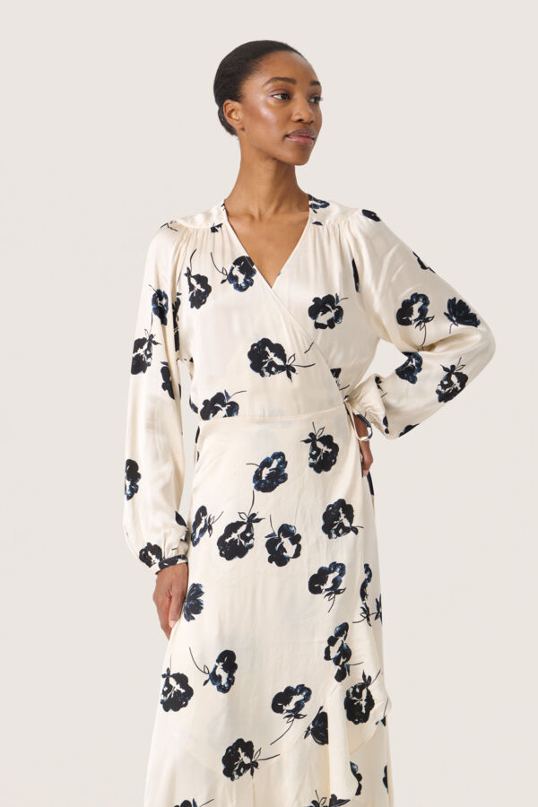 SLErwina Karven Dress LS