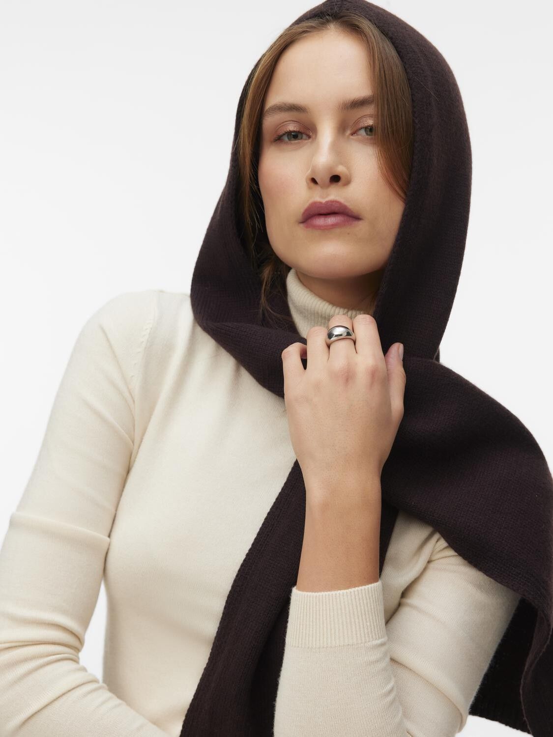 AWFILIZ HOOD SCARF