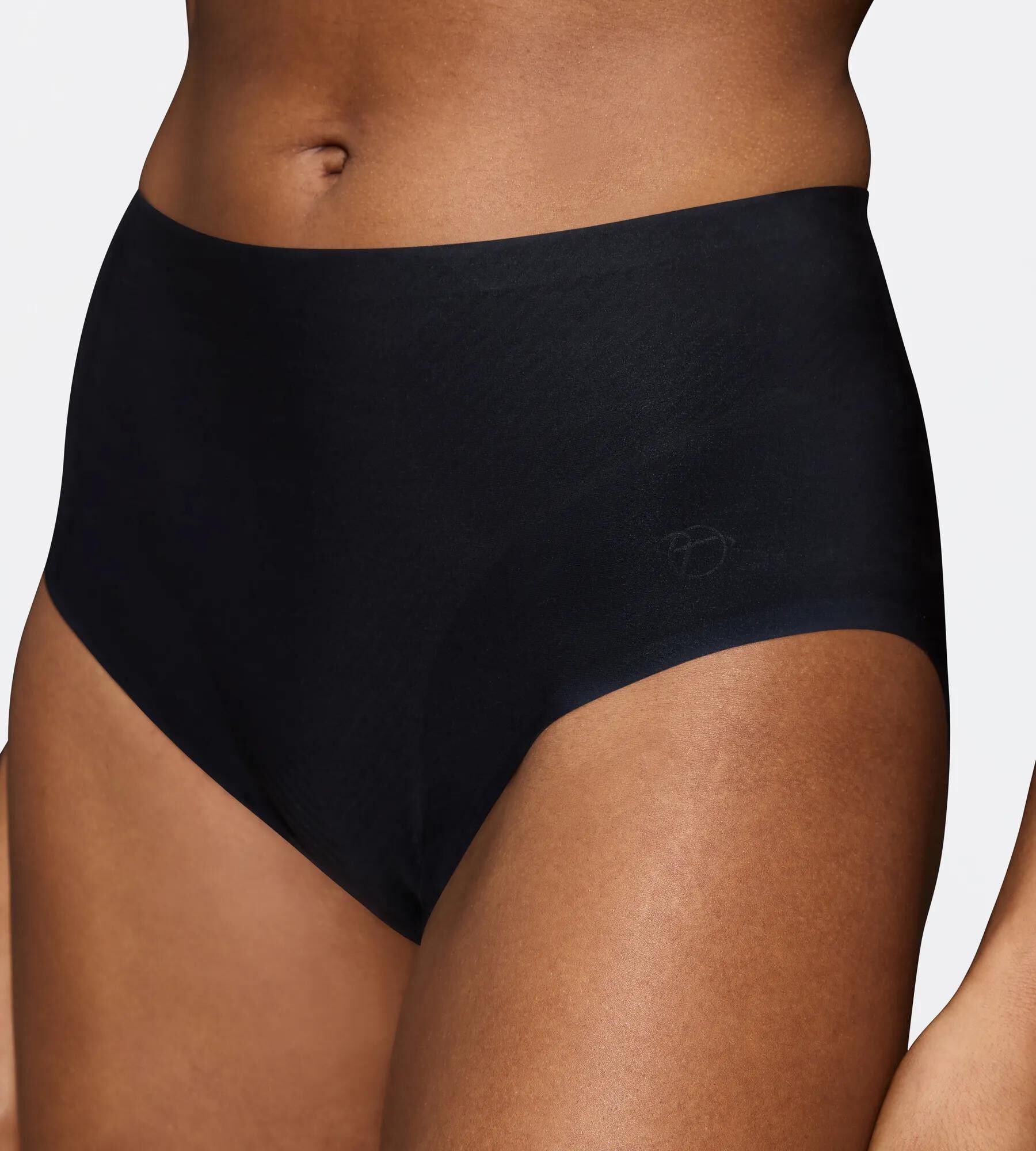 BMU Illusion Curve Maxi