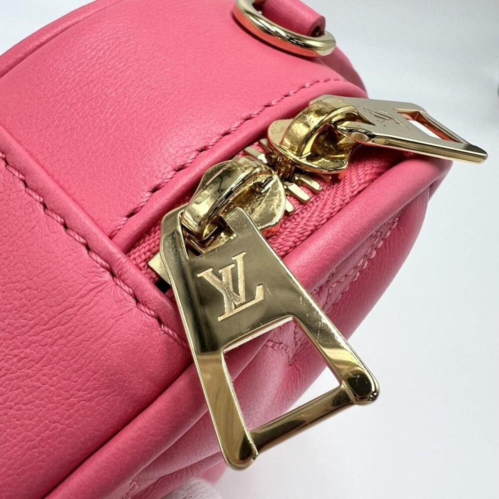 Louis Vuitton Shoulder Bags