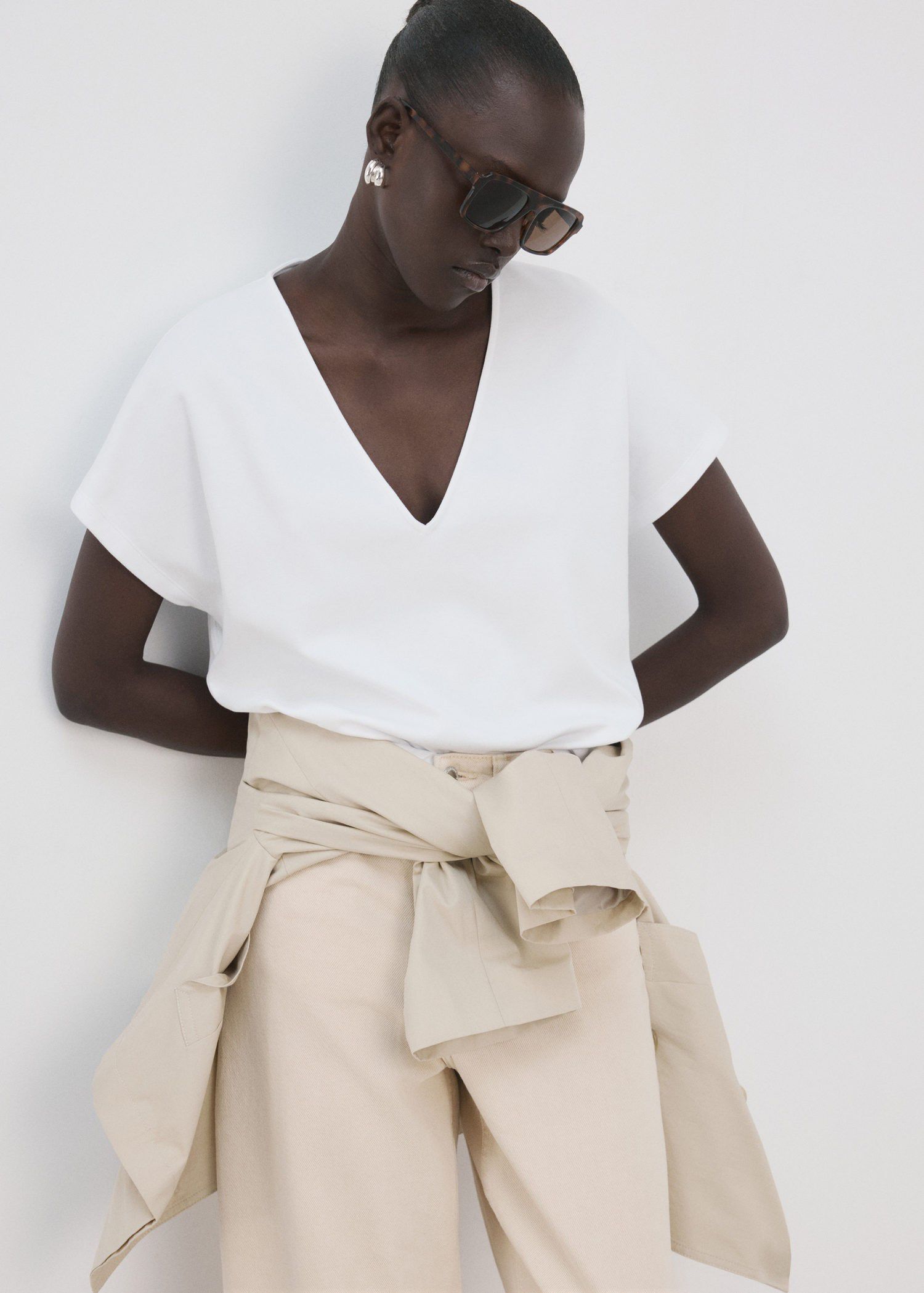 V-neck cotton T-shirt