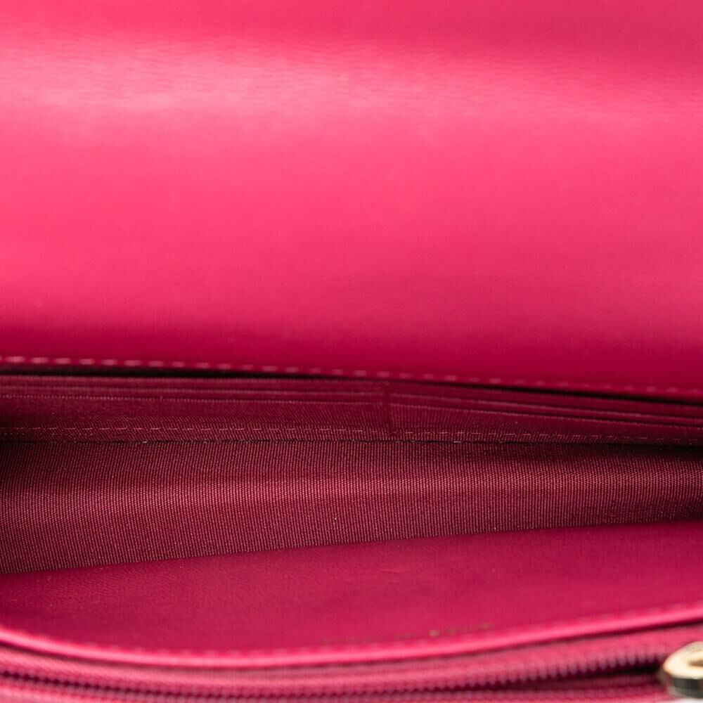 Chanel Wallet On Chain