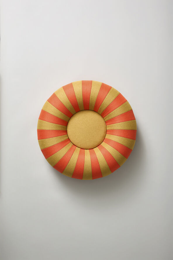 FLOAT, SMALL, OCHRE/RED