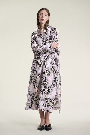 Tsuki kjole med v-hals