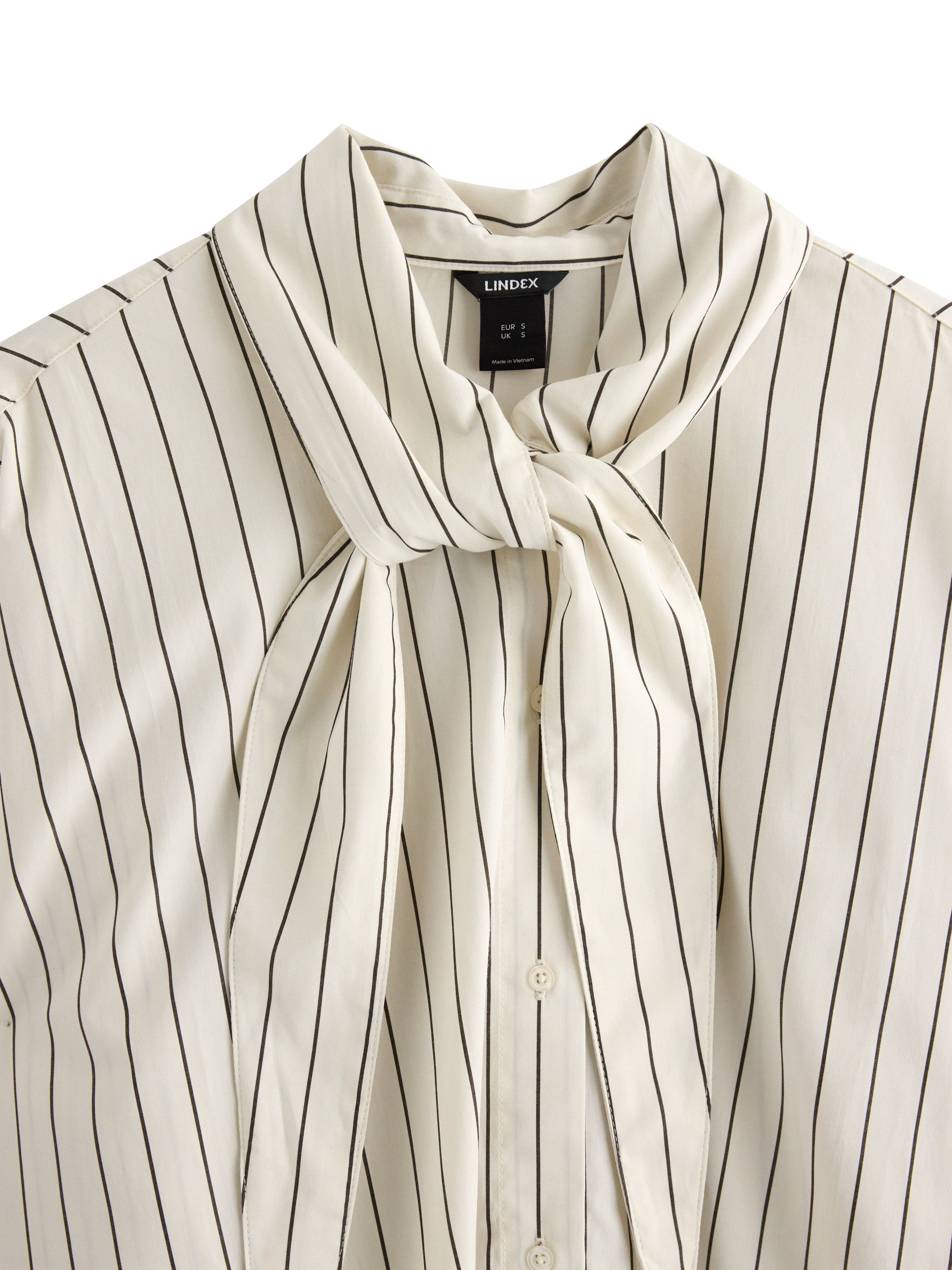 Skjorta med avslappnad passform, l&aring;