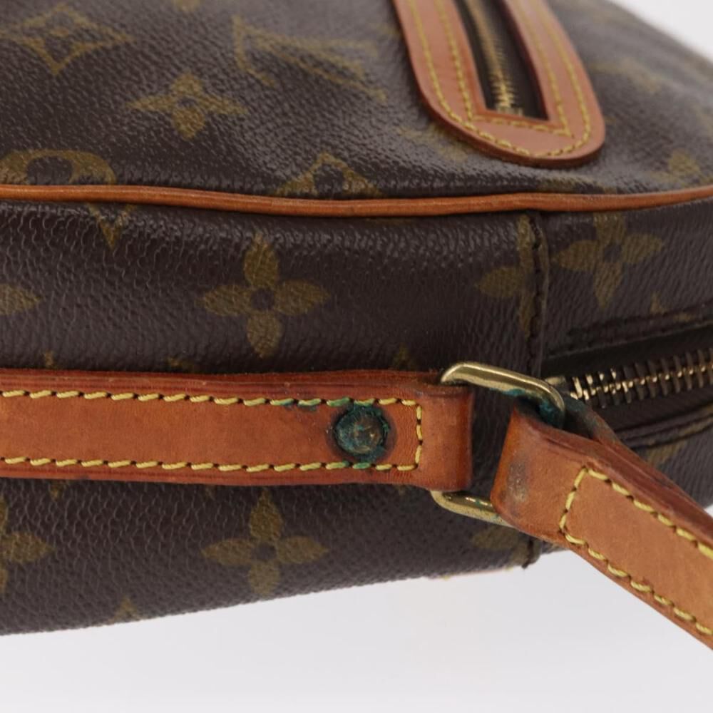 Louis Vuitton Shoulder Bags