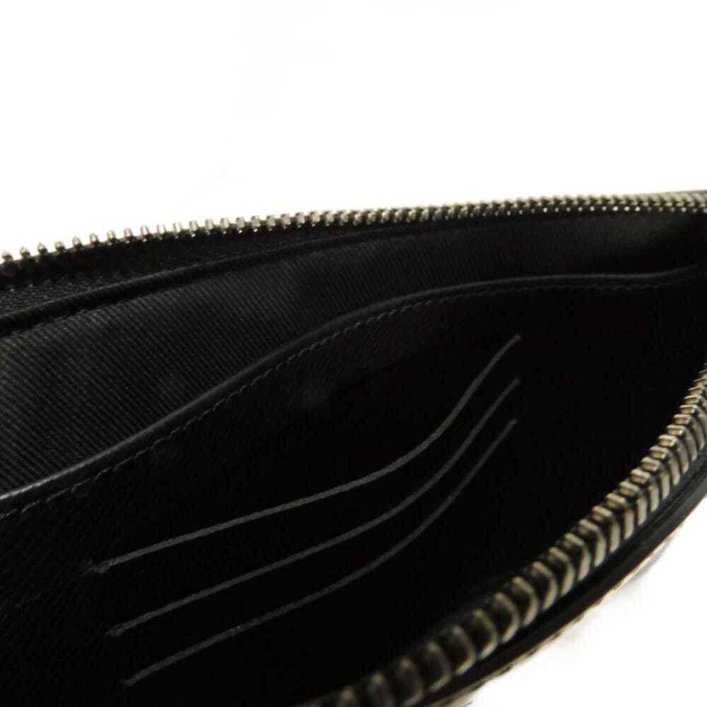 Louis Vuitton Pouch
