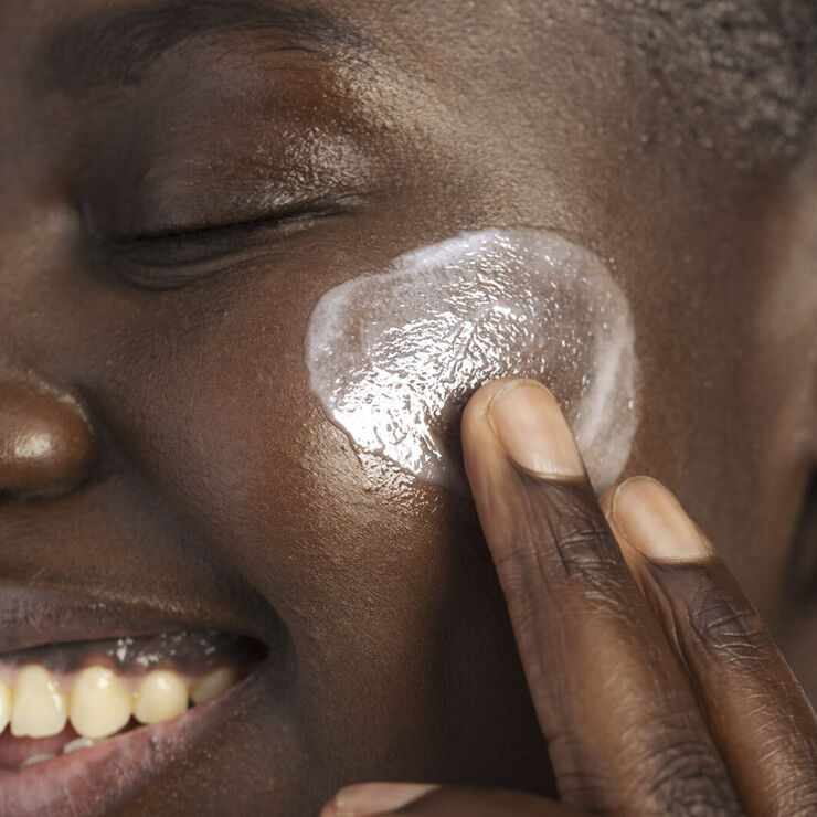 Ginseng Skin Hero Peeling - Smoothing peel retexturizes & transforms