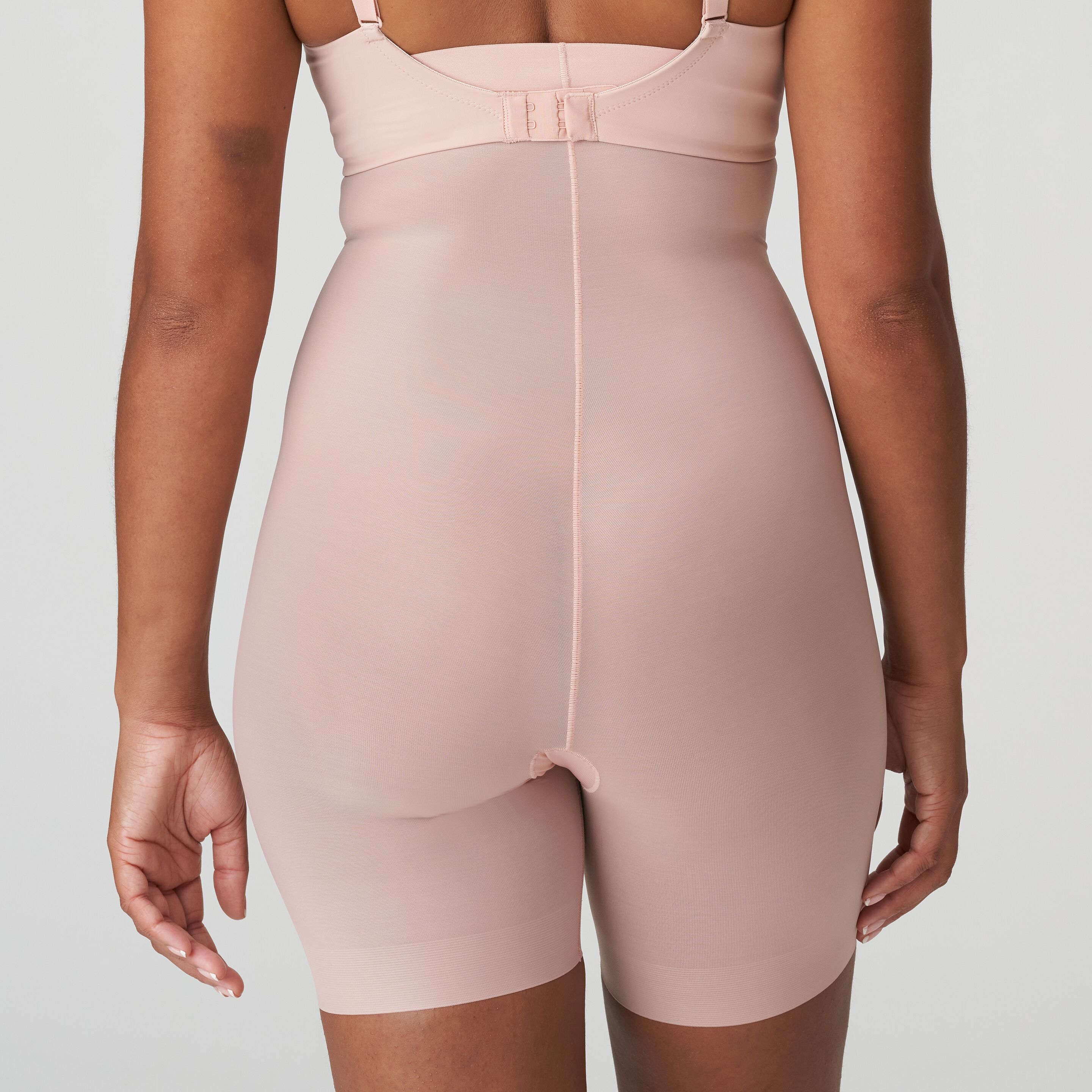 Figuras smoothing high briefs w. legs