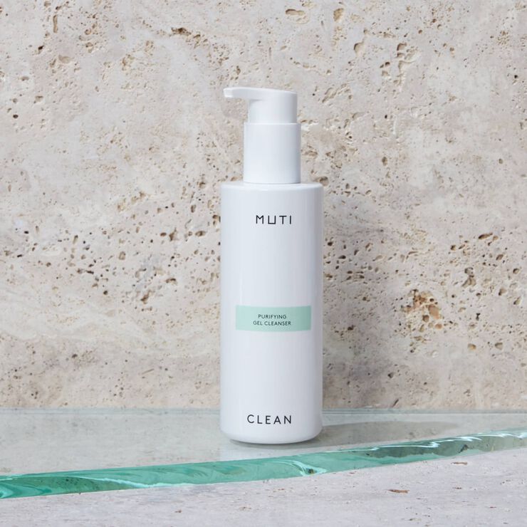 MUTI CLEAN Purifying Gel Cleanser