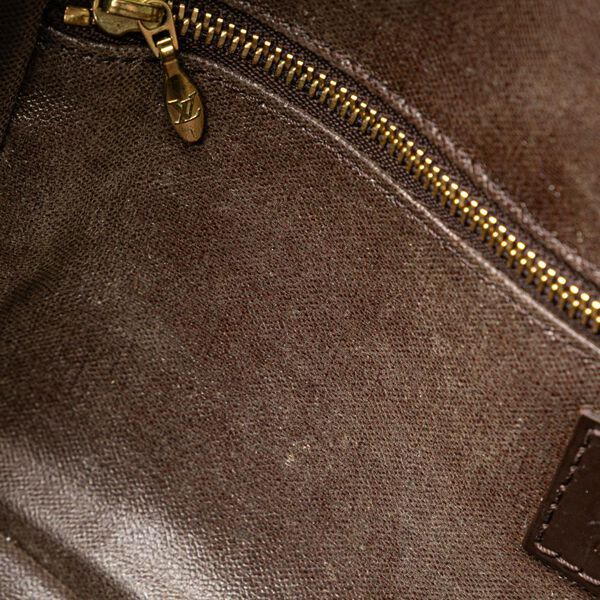 Louis Vuitton Trousse Toilette