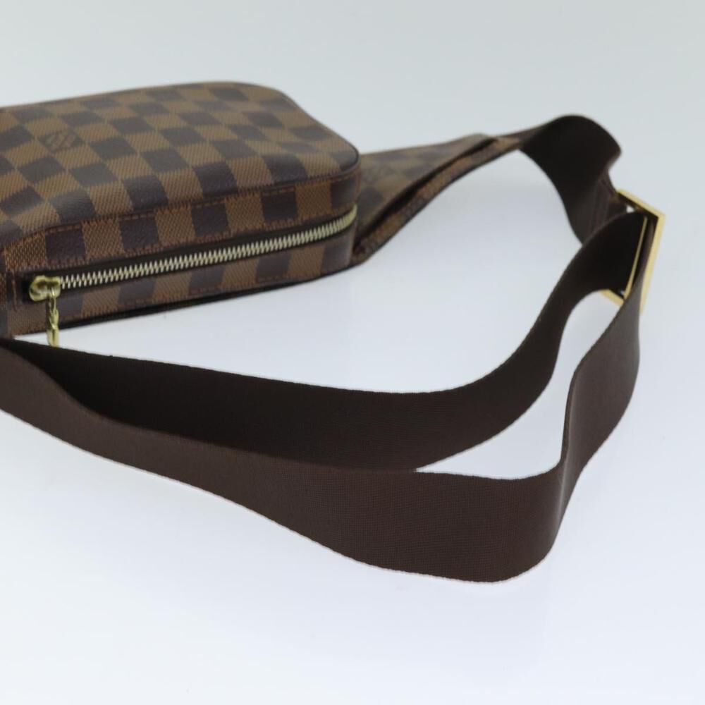 Louis Vuitton Shoulder Bags