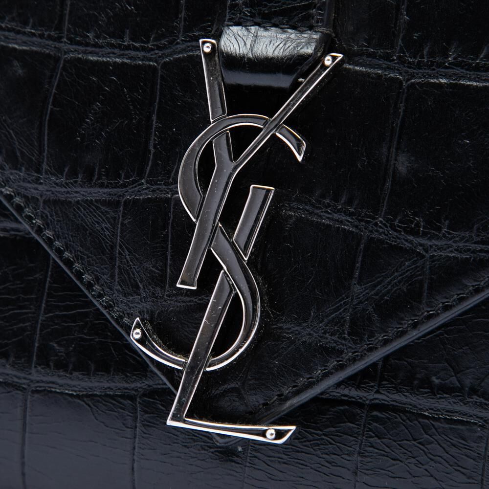 Yves Saint Laurent Shoulder Bag