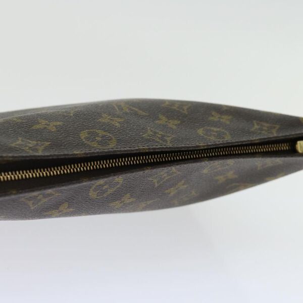 Louis Vuitton Poche Toilette