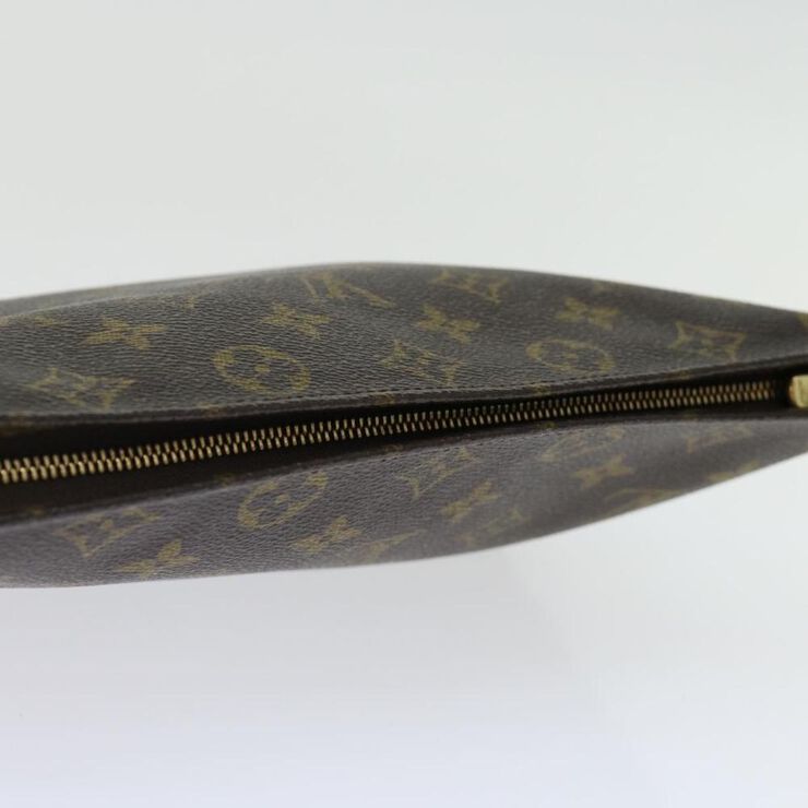 Louis Vuitton Poche Toilette