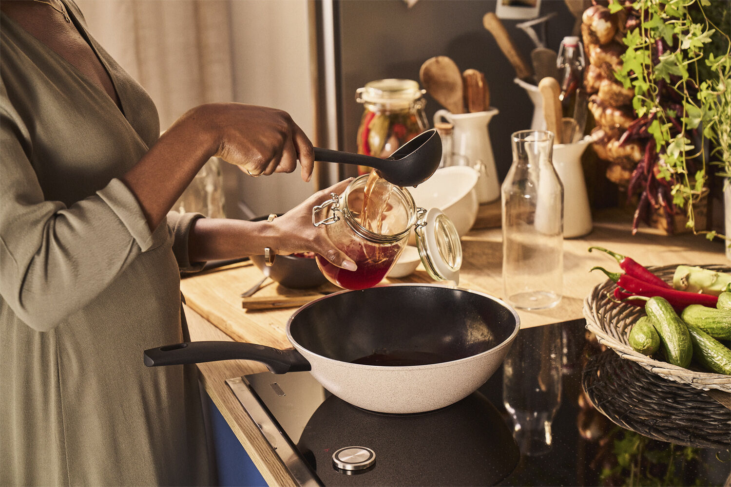 Ledro Wok 28 Beige Rund Aluminum