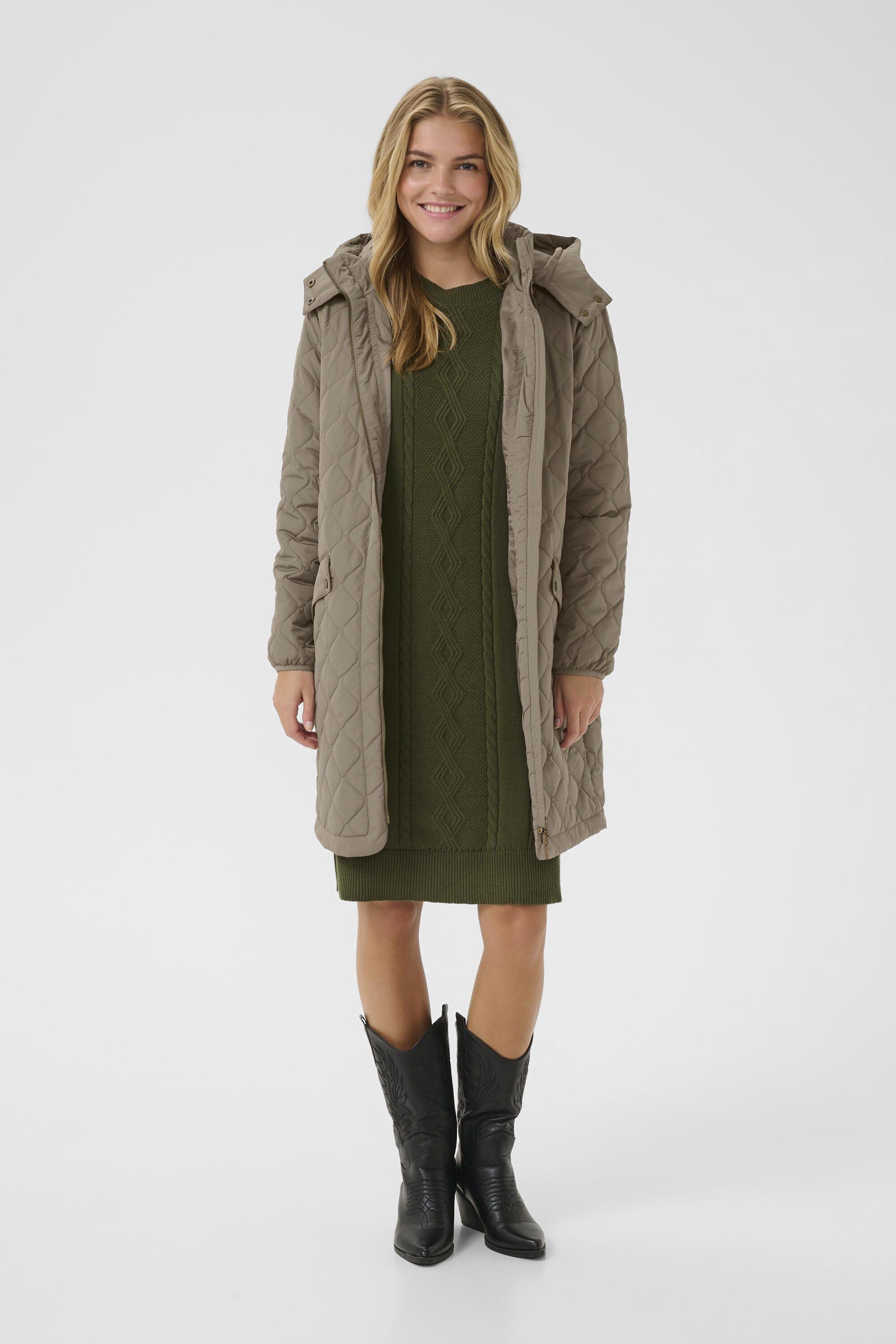 CRArwen Jacket W. Hood