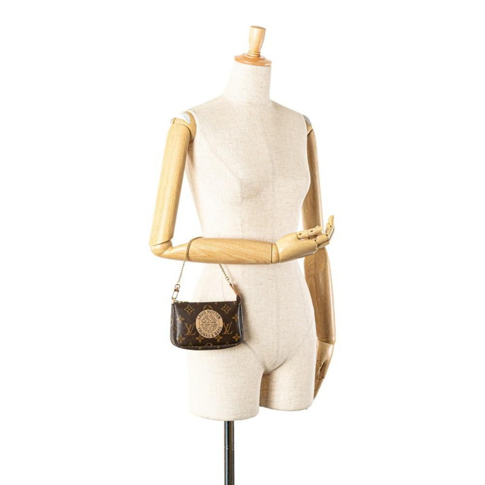Louis Vuitton Pochette Accessoires