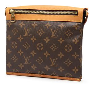 Louis Vuitton Messenger