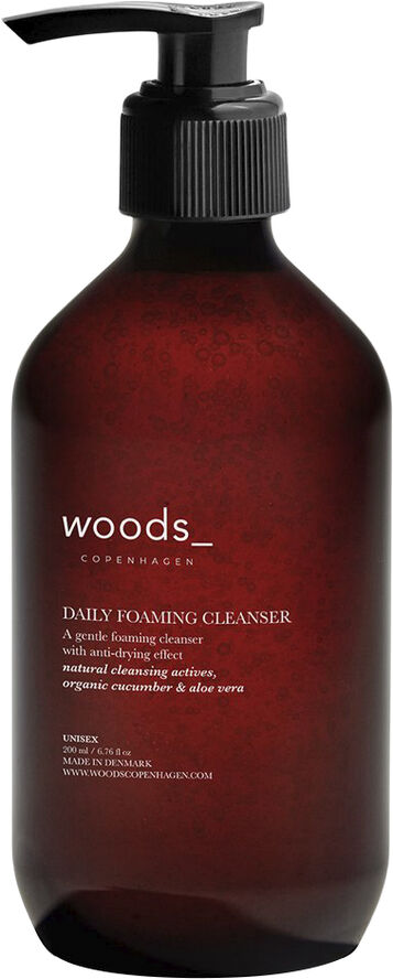 DAILY FOAMING CLEANSER