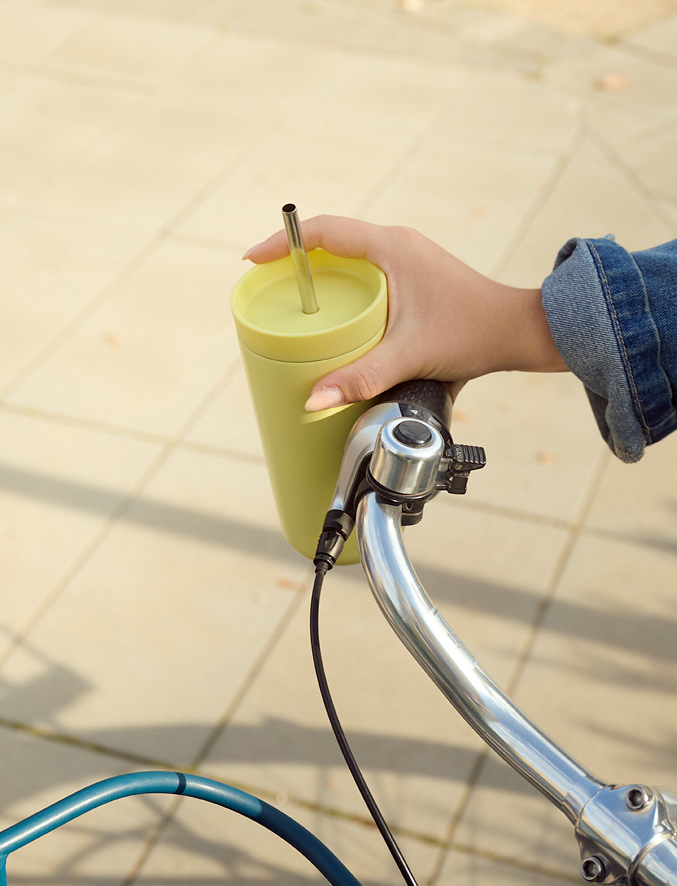 To Go Sip Termomugg med sugr&ouml;r 0.4 l. Laevis