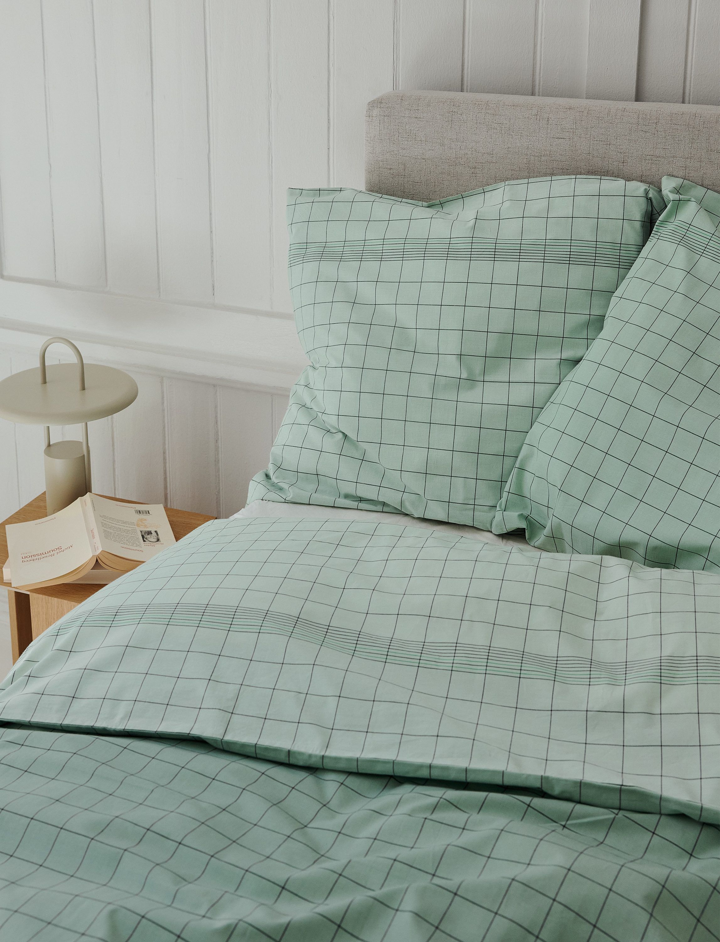 Vibeke Klint s&auml;ngkl&auml;der 140x220 cm/50x70 cm green