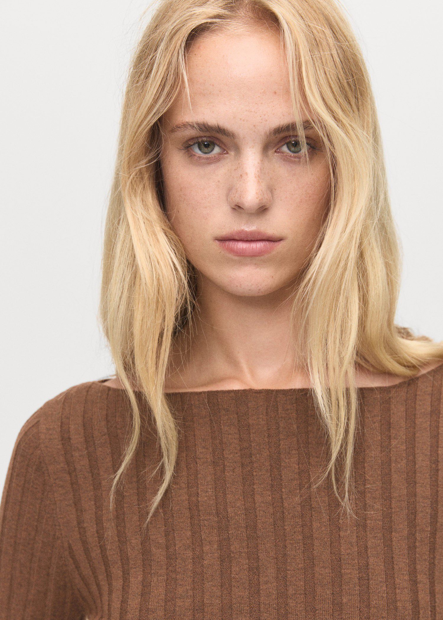 Boat neck ribbed sweater