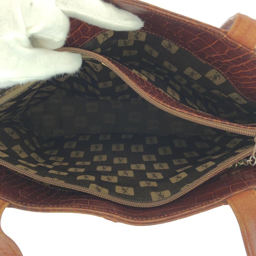 Yves Saint Laurent Shoulder Bag