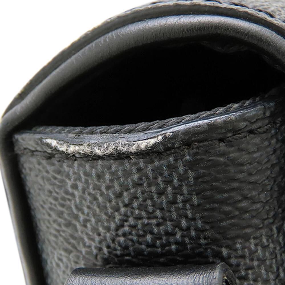 Louis Vuitton Messenger