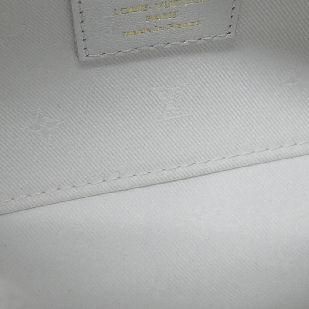 Louis Vuitton Papillon