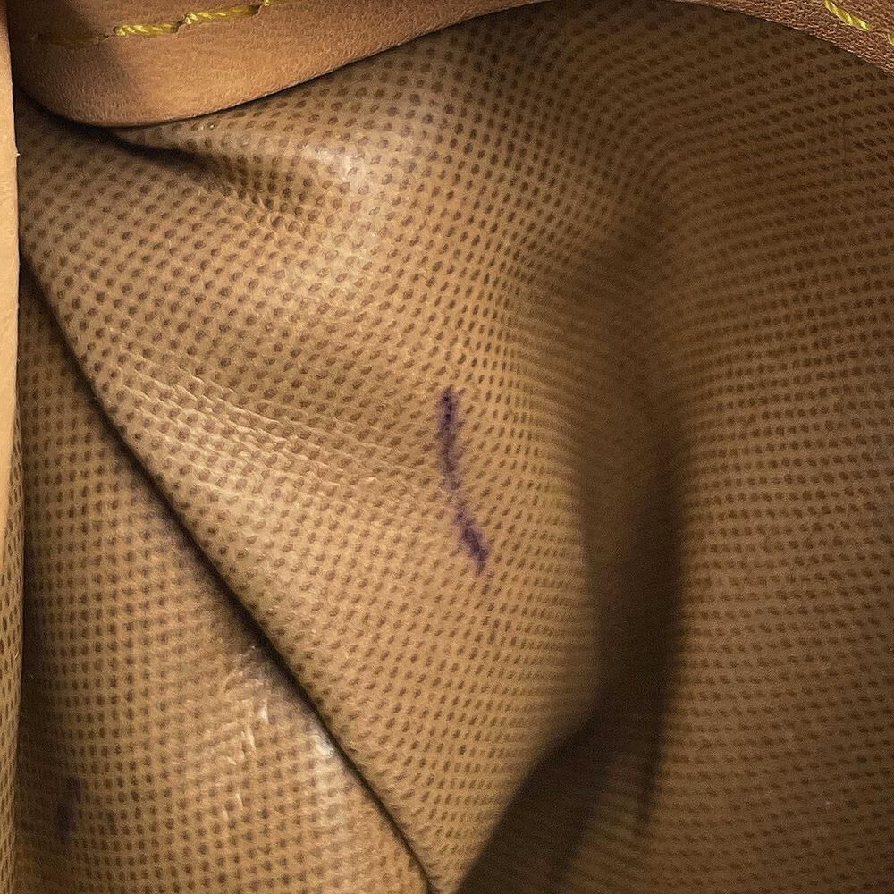 Louis Vuitton Speedy