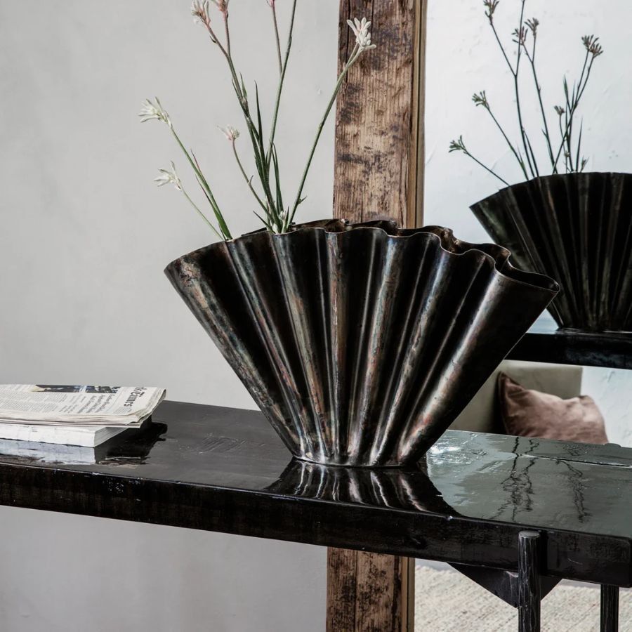 Vas, HDFlood, Antik brun