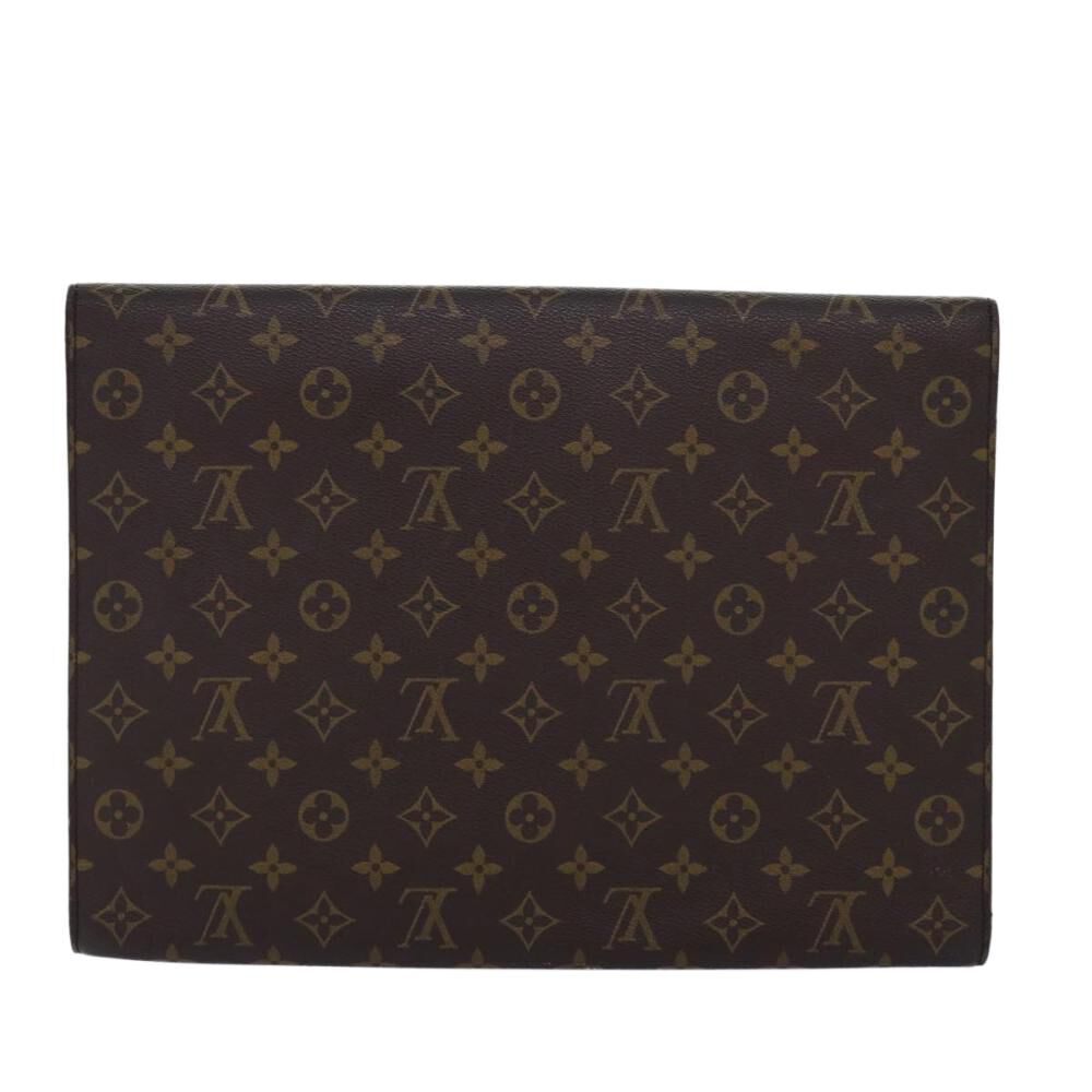 Louis Vuitton Clutch