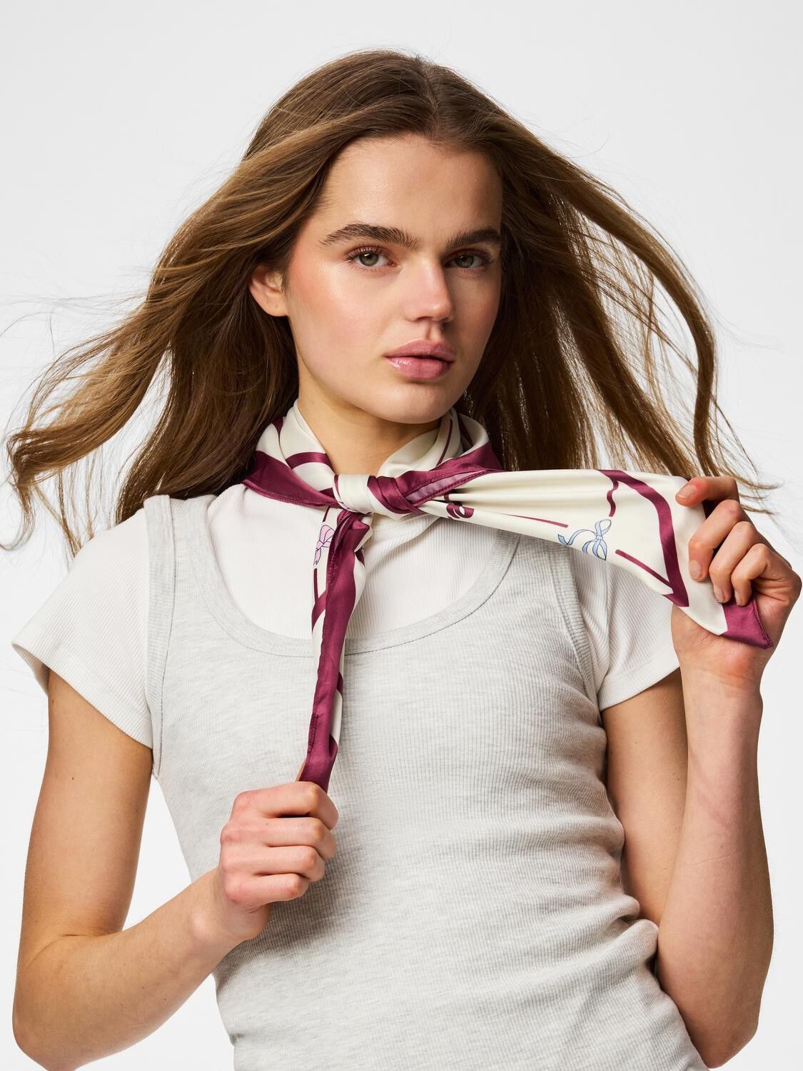 PCBAMBI SQUARE SCARF BC