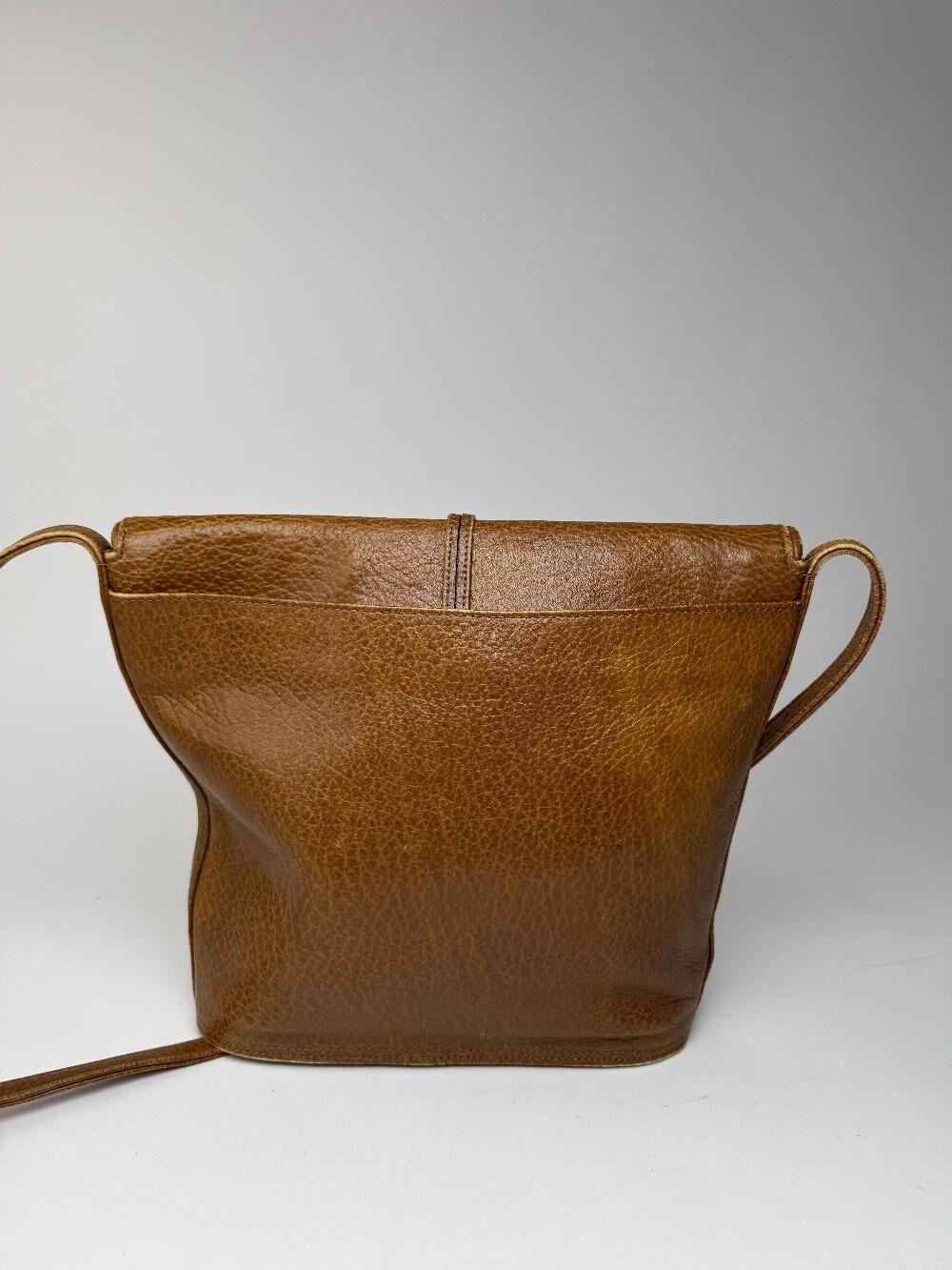 Yves Saint Laurent Shoulder Bag