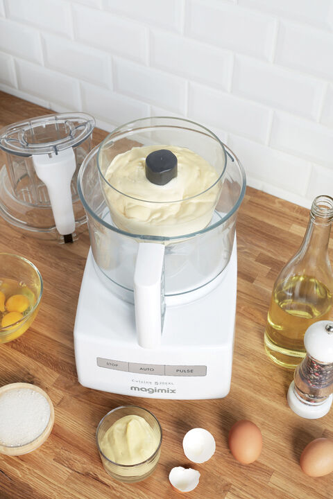 "Foodprocessor CS 5200 XL 1100 watt Hvit"