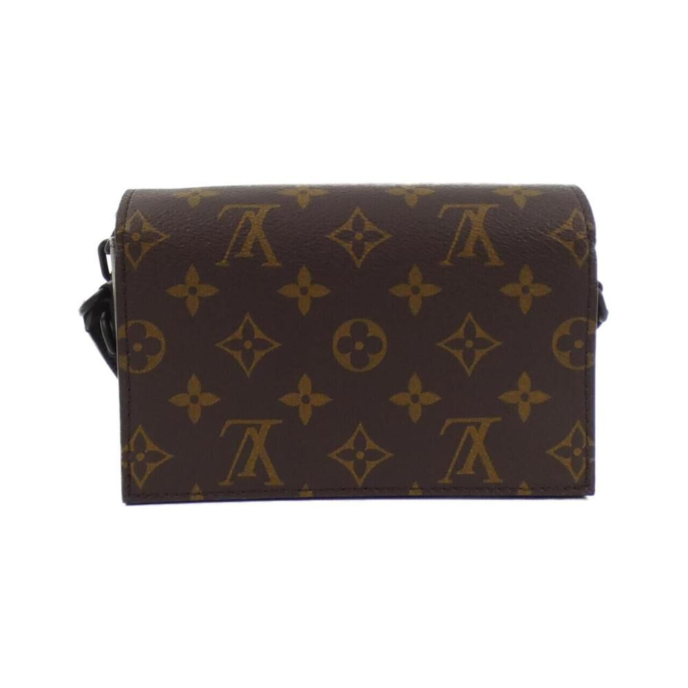 Louis Vuitton Shoulder Bags