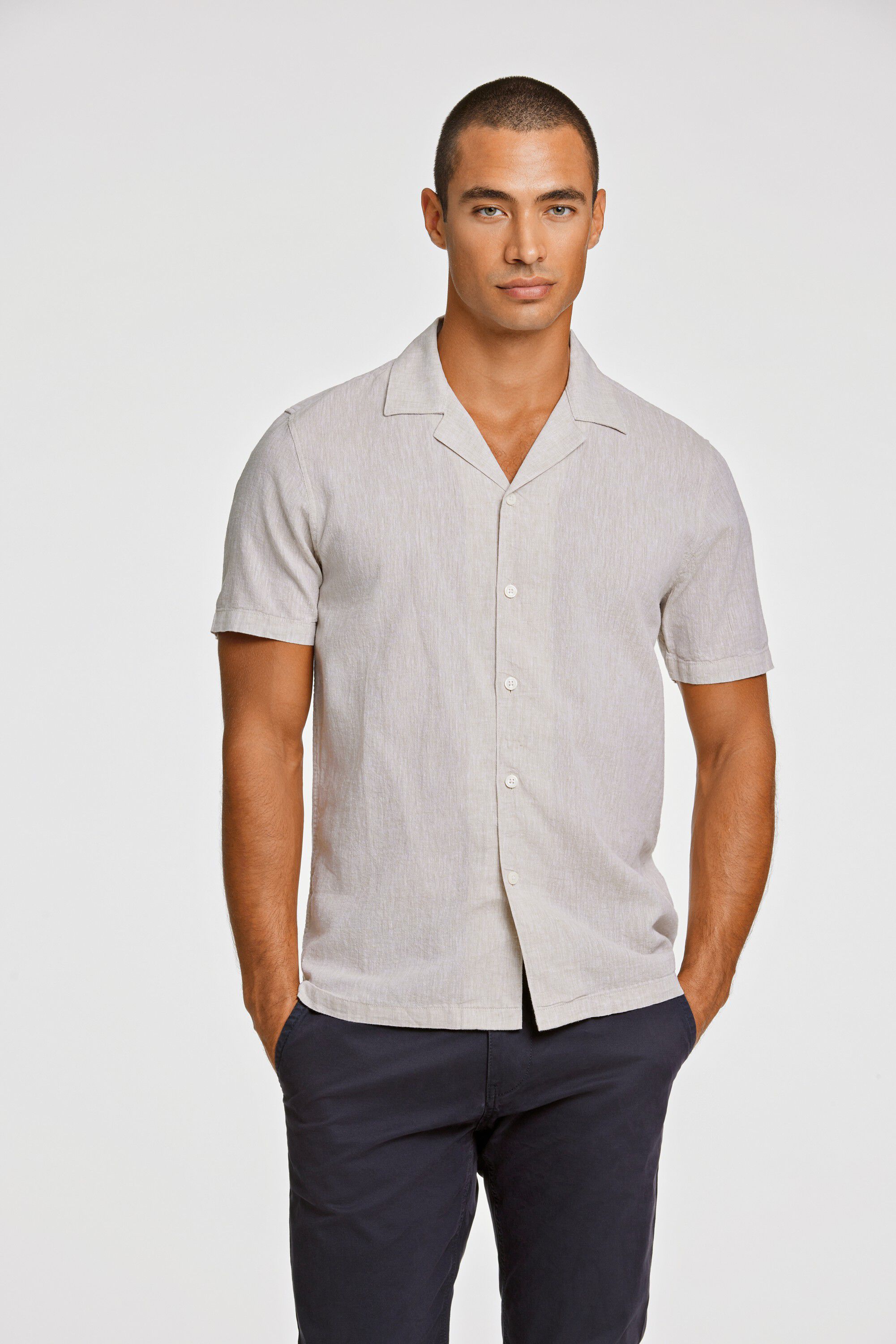 Casual linen blend resort S/S