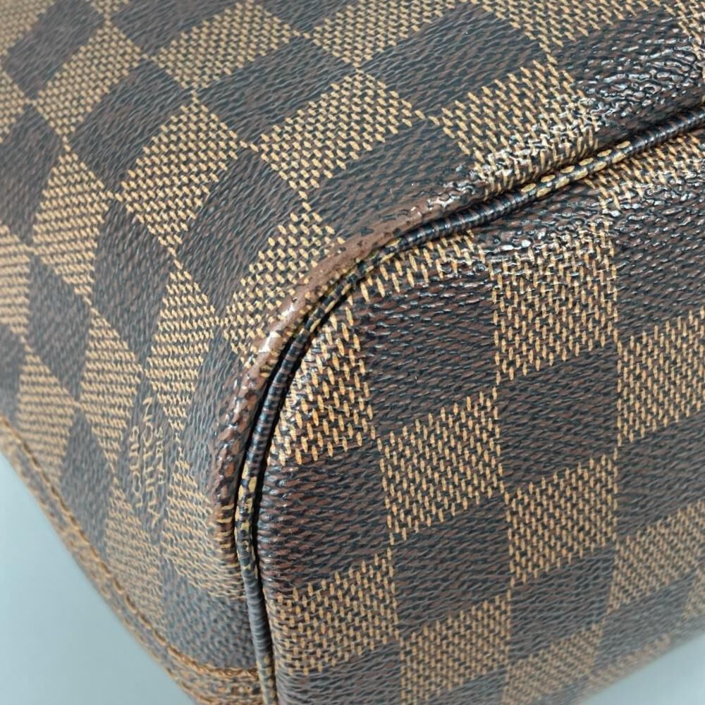 Louis Vuitton Neverfull