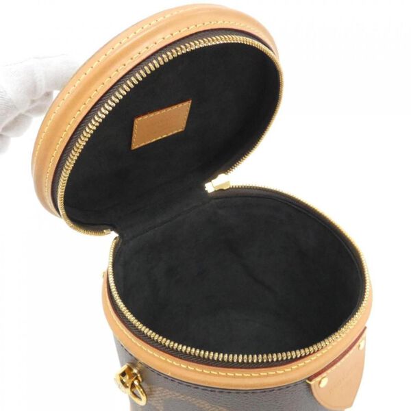 Louis Vuitton Cannes