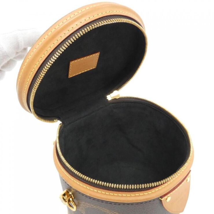 Louis Vuitton Cannes