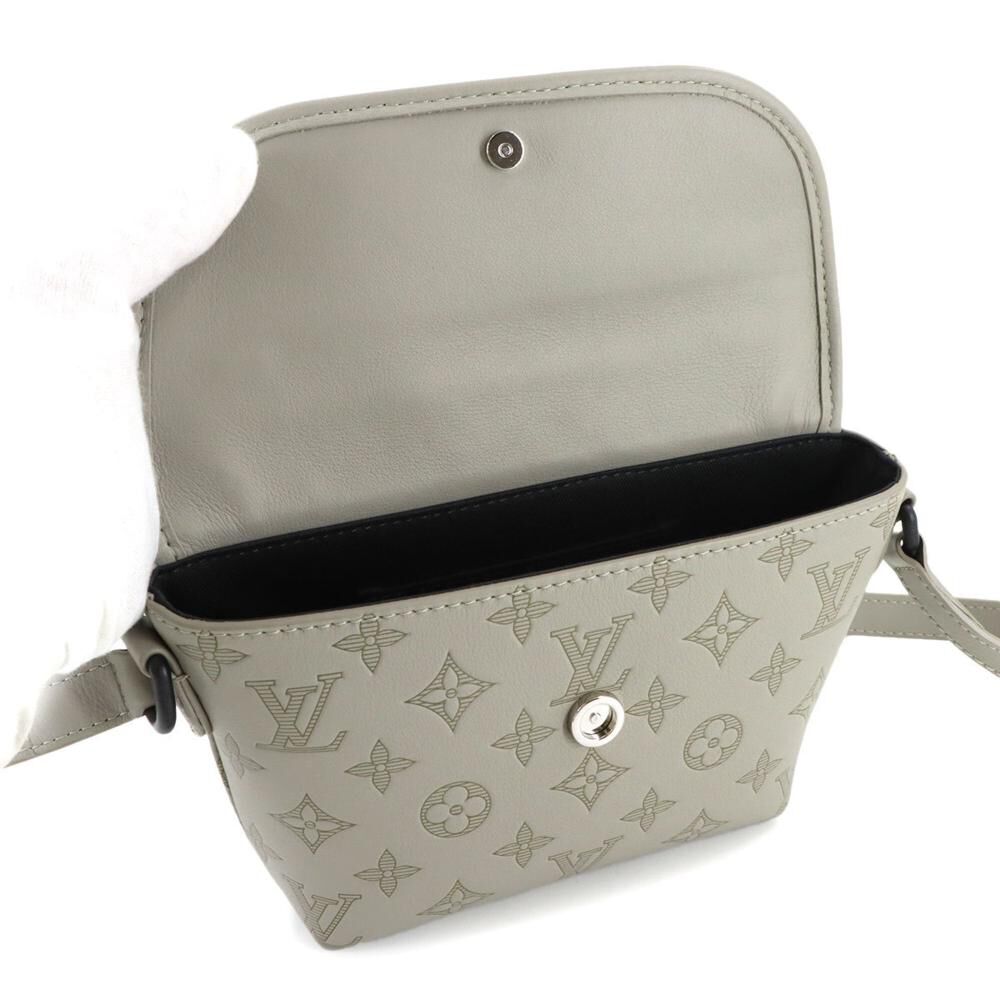 Louis Vuitton Shoulder Bags