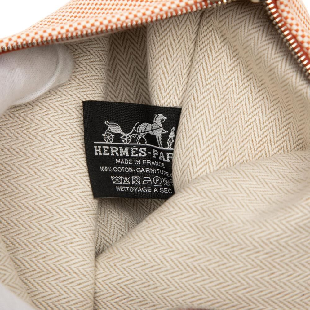 Herm&egrave;s Clutch