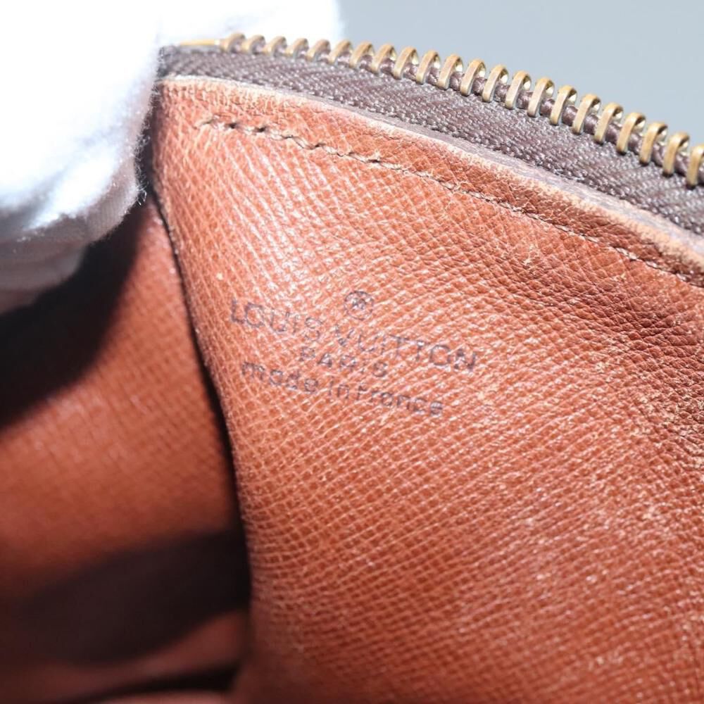 Louis Vuitton Papillon