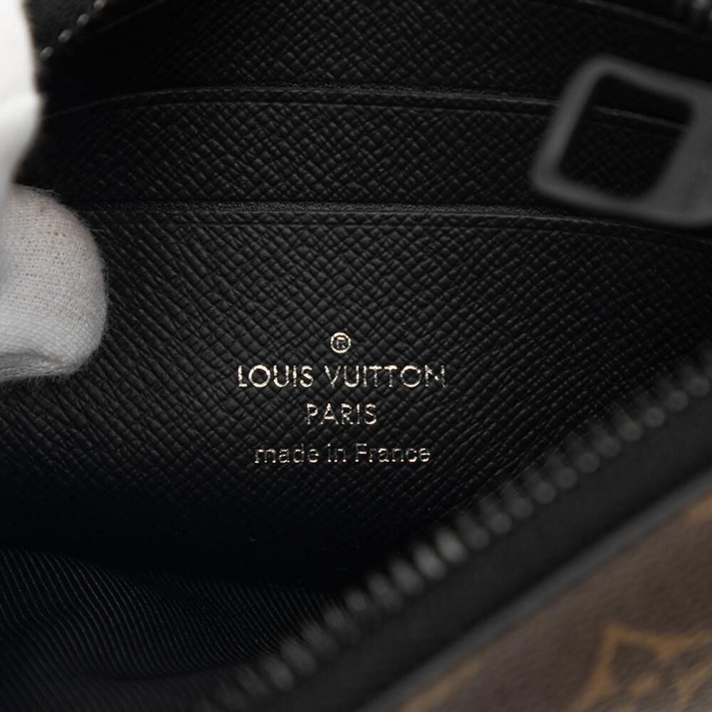 Louis Vuitton Pouch