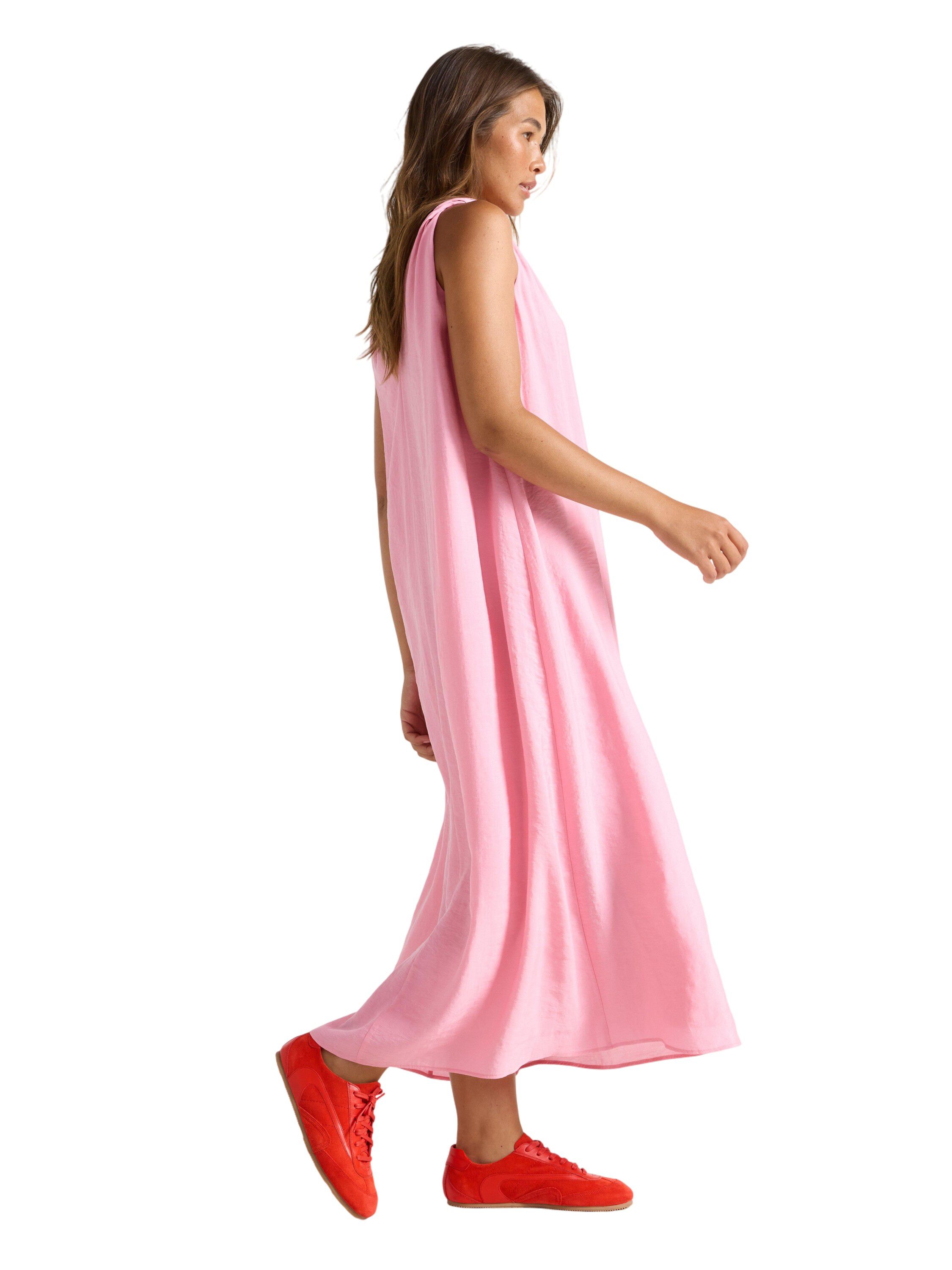 Sleeveless midi dress