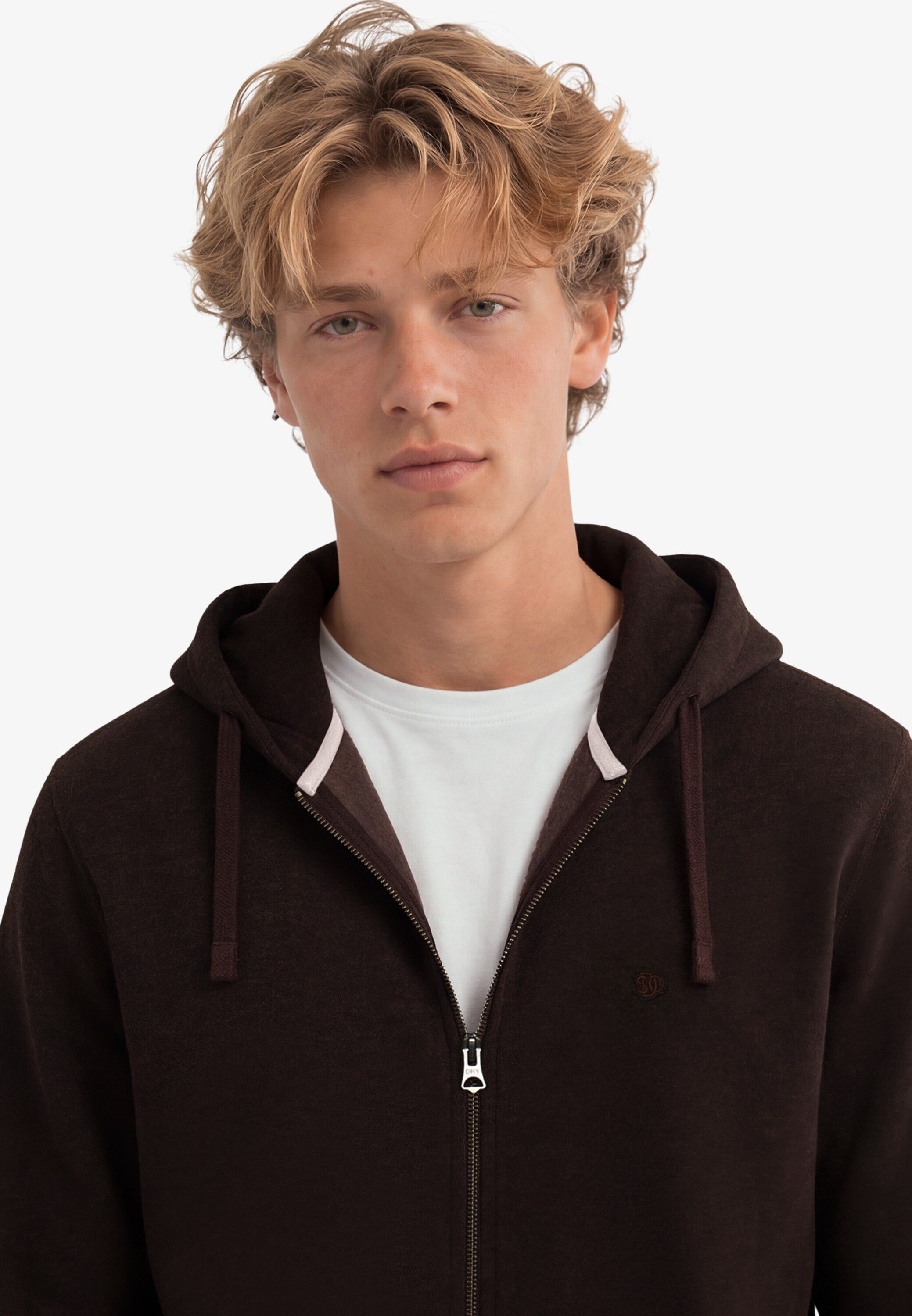 ESSENTIAL SDCO LOGO ZIPHOOD